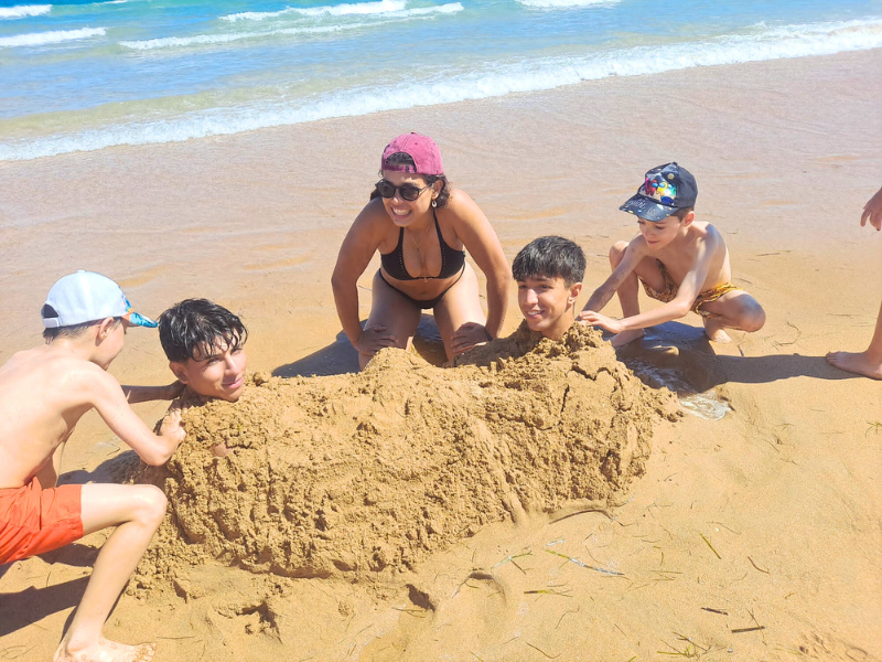 800x600 (800 x 600 px) (1600 x 1200 px) (800 x 600 px) (3)